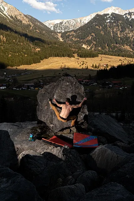 boulder-kaiser-counselor-640x480-36475414.jpeg