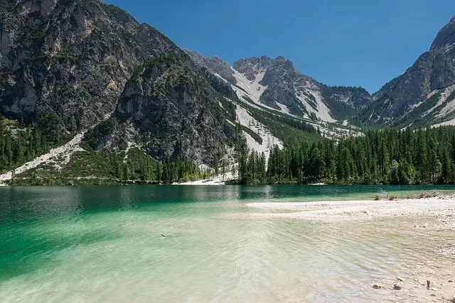 sloans-lake-kaiser-counselor-640x480-28182714.jpeg