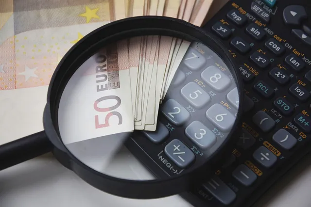 how-much-does-a-dental-cleaning-cost-in-640x480-76887286.png